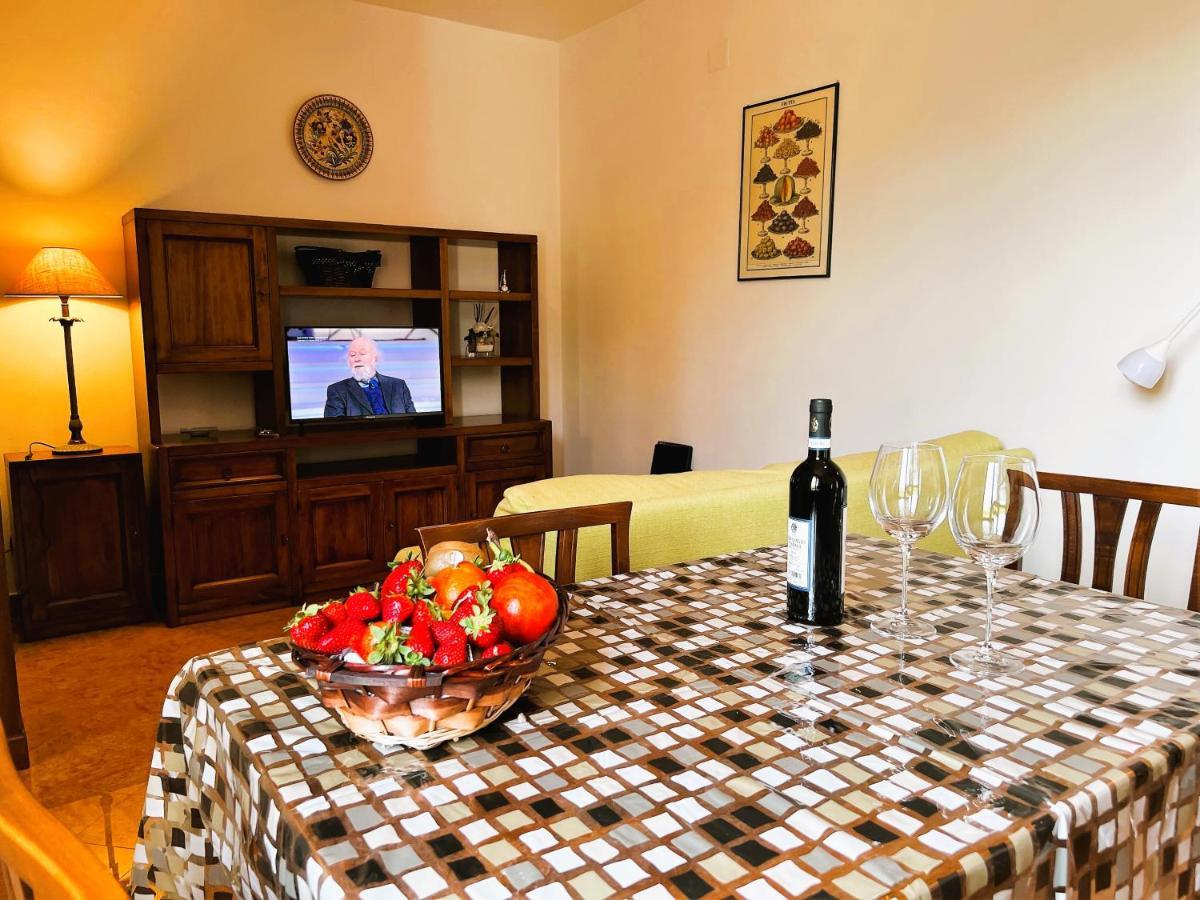 Provenzano Studios Siena Exteriör bild