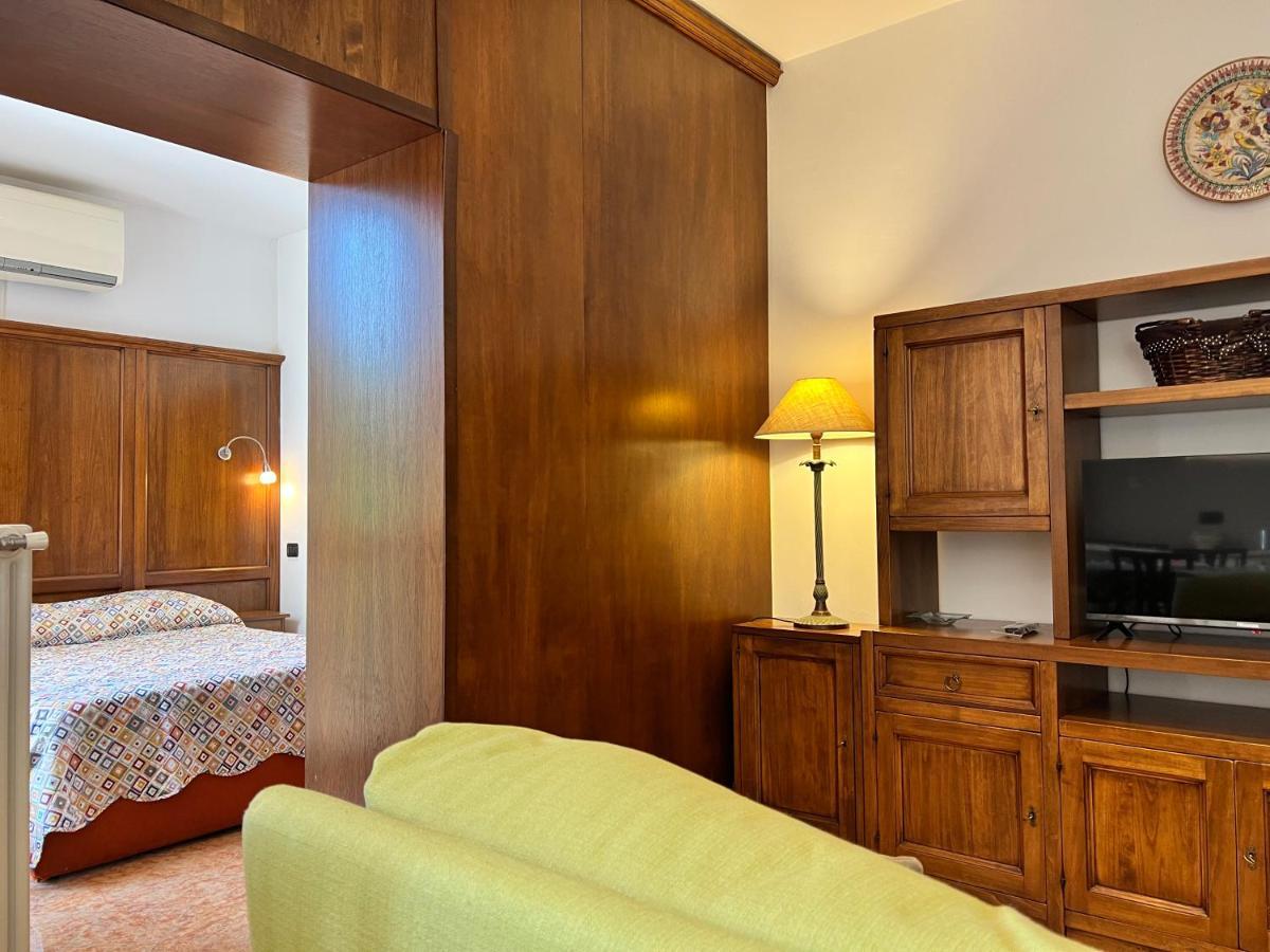 Provenzano Studios Siena Exteriör bild