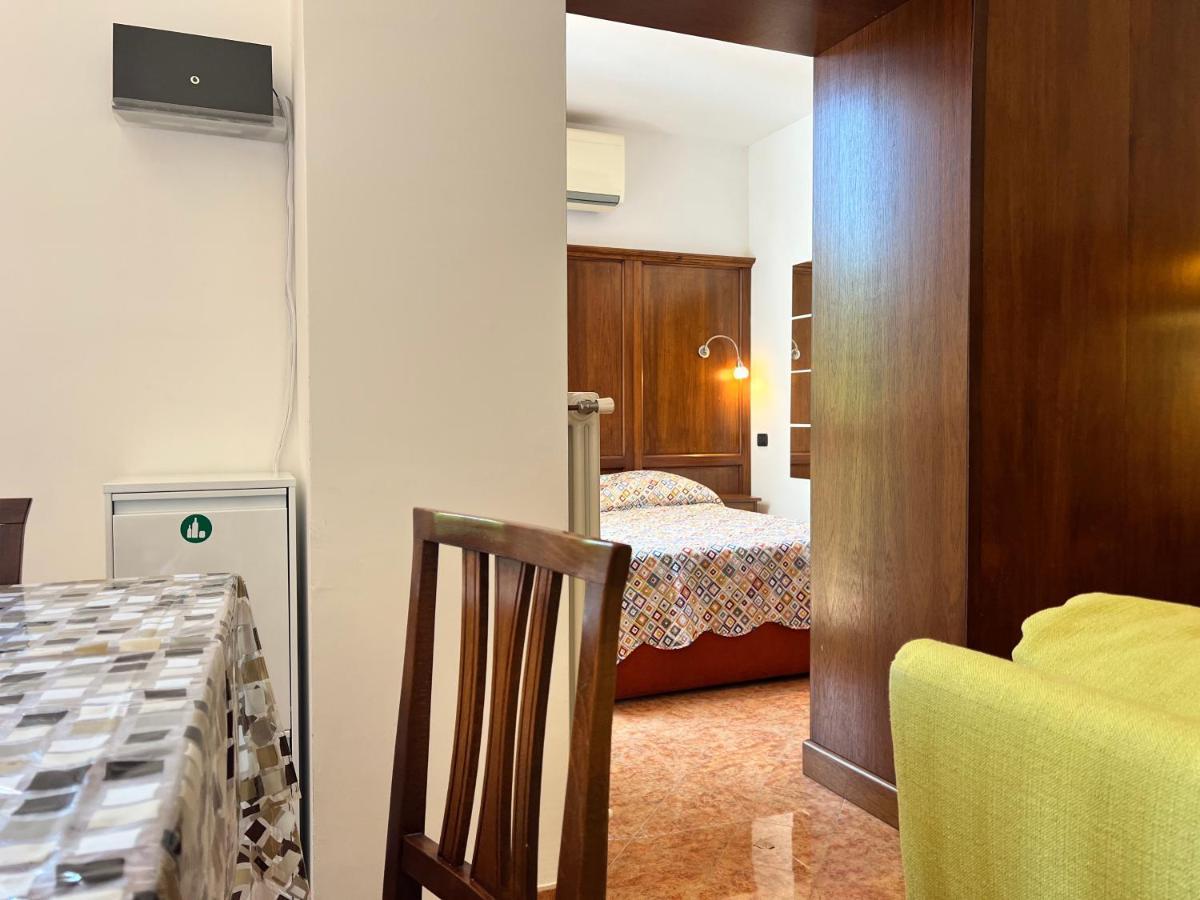 Provenzano Studios Siena Exteriör bild